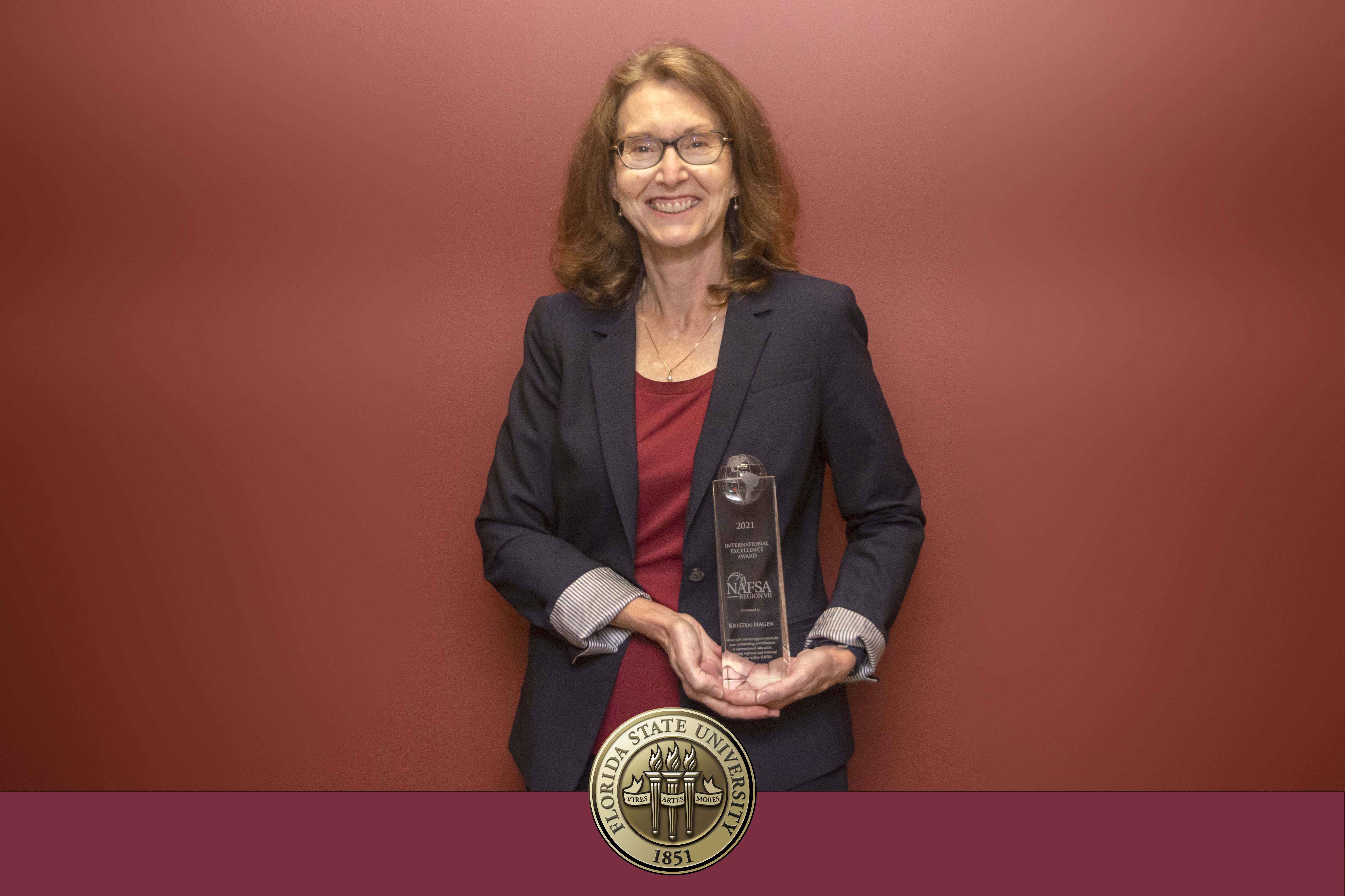 Kristen Hagen, CGE Associate Director with NAFSA award